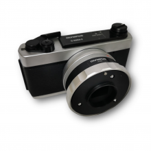 CAMARA FOTOGRAFICA 35mm ANALOGICA MARCA OLYMPUS C-35DA-2 & ADAPTADOR CONTROLADOR DE EXPOSICION PM-10AK / Olympus C-35DA-2 Microscope Camera & PM-10AK Exposure Control Adapter ITEM C-35DA-2, PM-10AK
